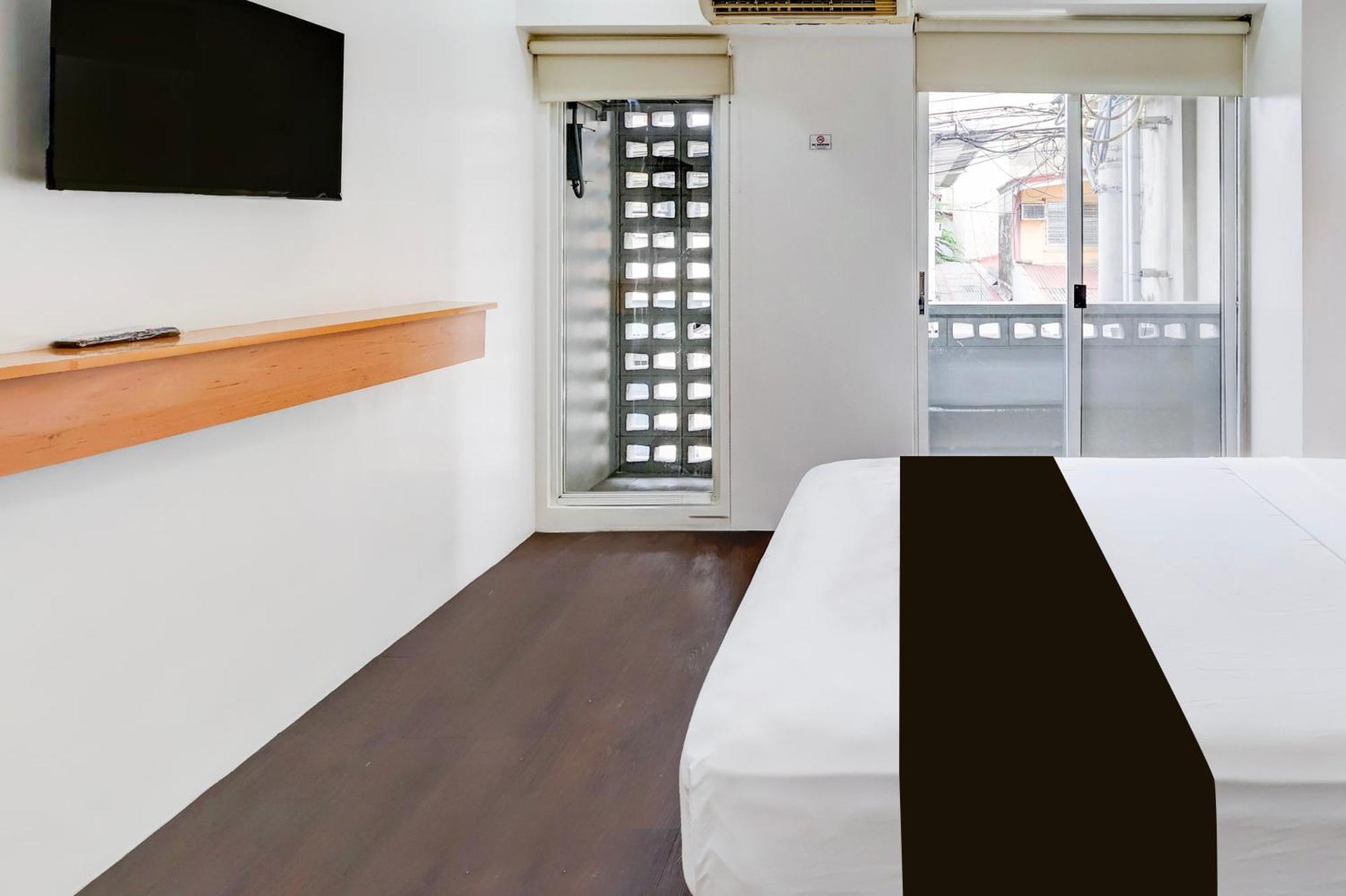 Collection O Brblock Boutique & Residences, Santa Cruz Olympia, Makati Makati City Exteriör bild