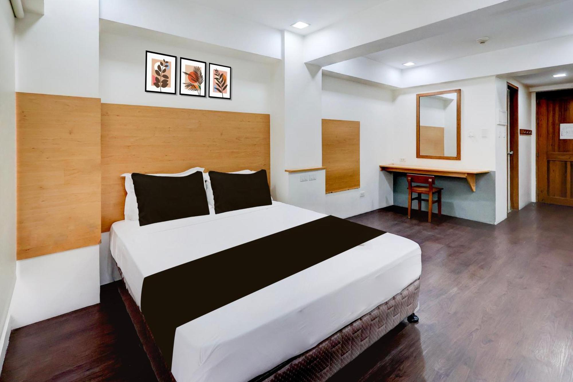 Collection O Brblock Boutique & Residences, Santa Cruz Olympia, Makati Makati City Exteriör bild